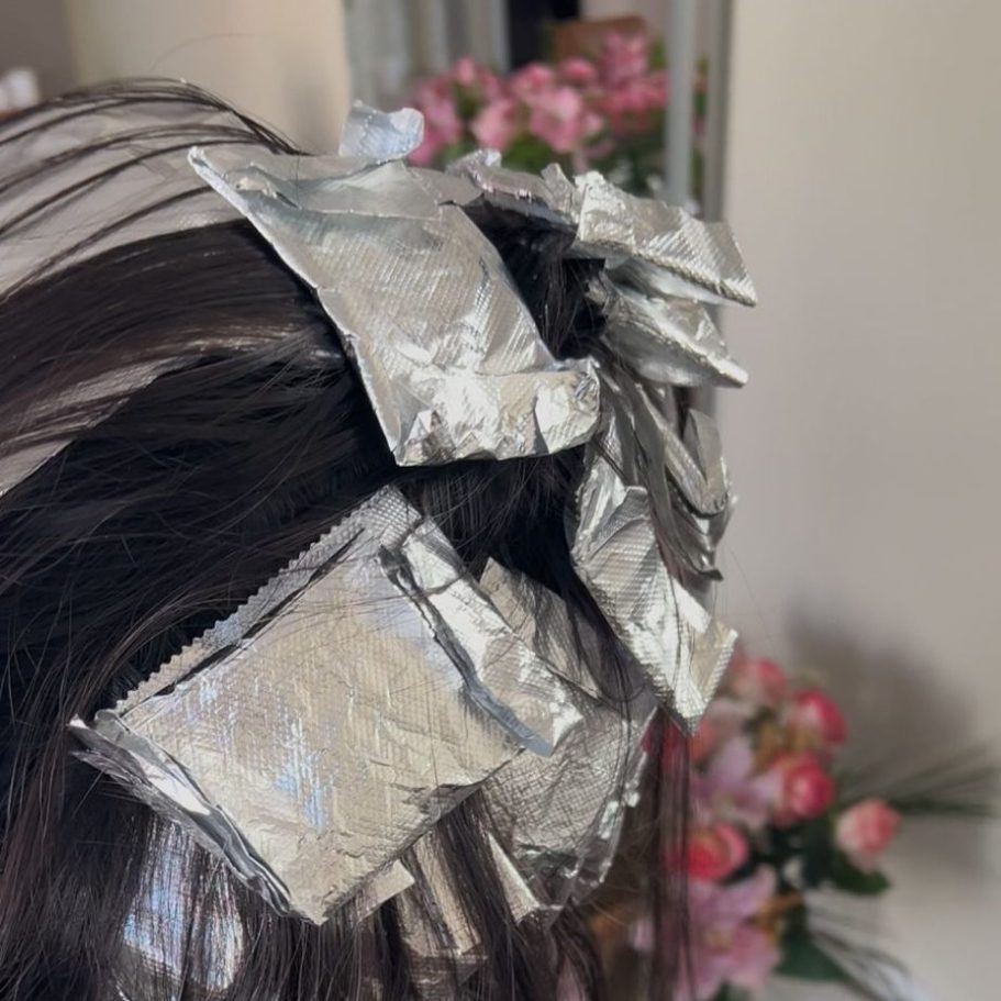 Haare mit Färbepäckchen Haare mit Färbepäckchen